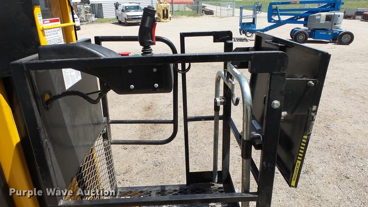 image for item ET9533 Bil-Jax ESP19 man lift