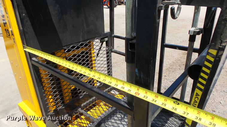 image for item ET9533 Bil-Jax ESP19 man lift