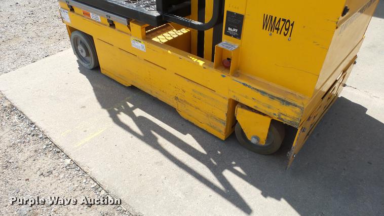 image for item ET9533 Bil-Jax ESP19 man lift