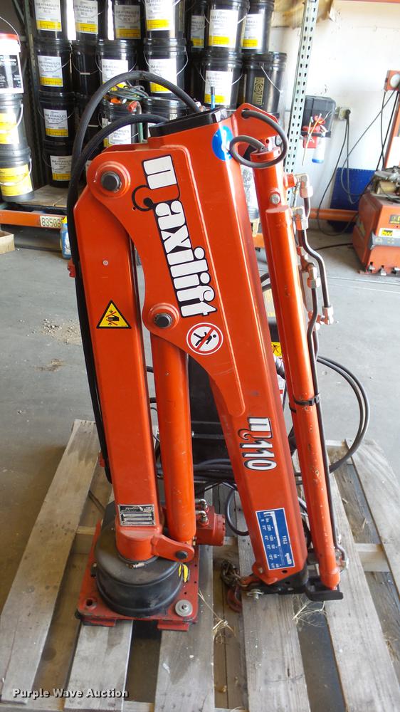 image for item ET9536 2015 Maxilift ML110 crane