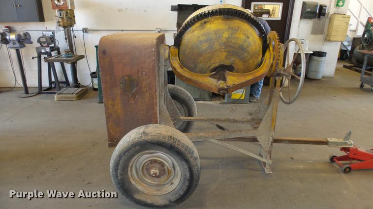 image for item ET9538 Cement mixer