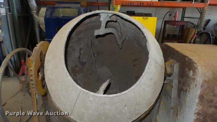 image for item ET9538 Cement mixer