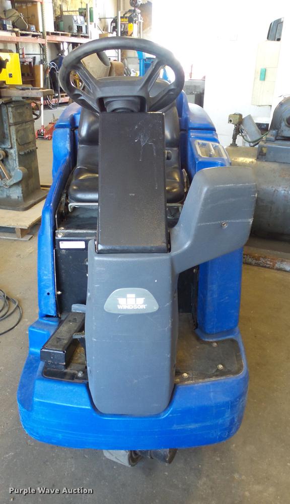 image for item ET9539 Windsor Saber Glide floor scrubber