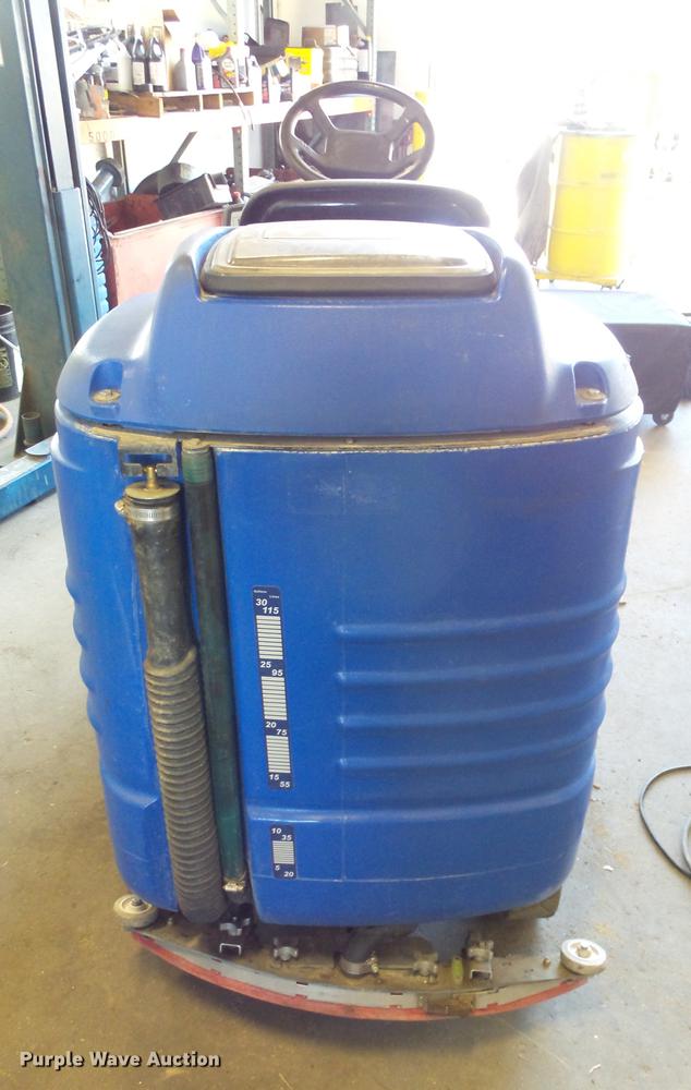 image for item ET9539 Windsor Saber Glide floor scrubber