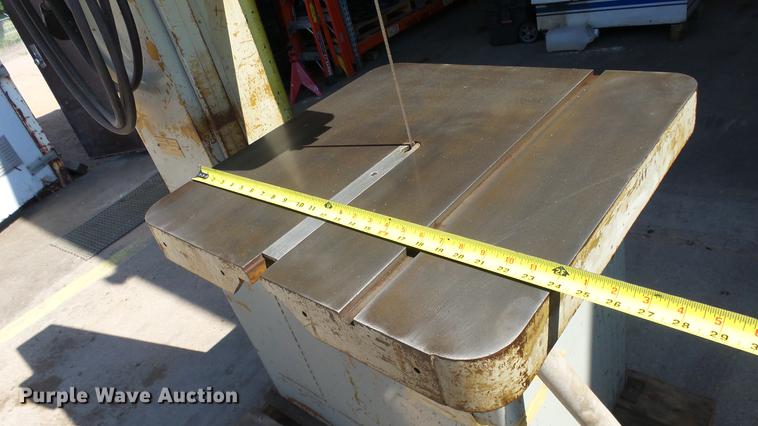 image for item ET9542 Powermatic 81 vertical bandsaw