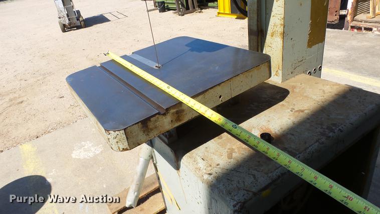 image for item ET9542 Powermatic 81 vertical bandsaw