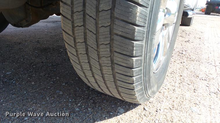 image for item ET9543 2014 Ford F150 SuperCrew pickup truck