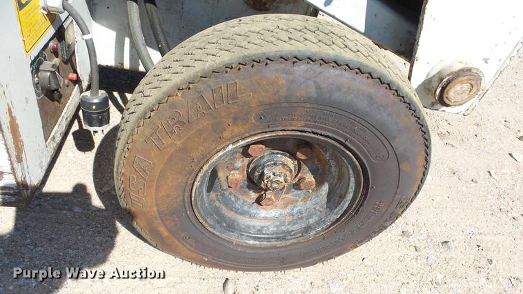 image for item ET9544 Strato Lift DR-20 scissor lift