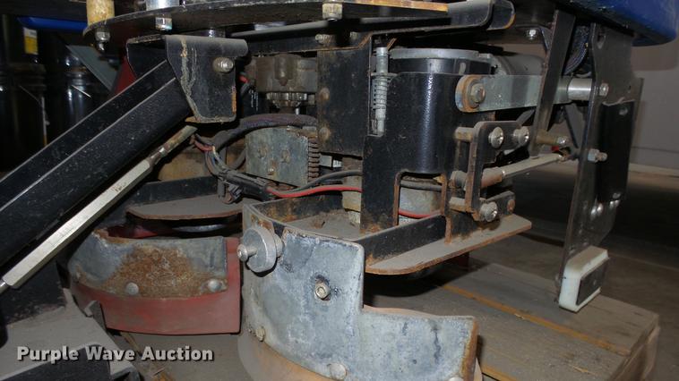 image for item ET9553 Windsor Chariot floor scrubber