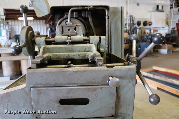 image for item EW9243 Oster Rapiduction 792A threading machine