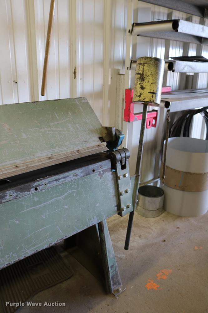 image for item EW9244 Roper Whitney 1018 metal brake