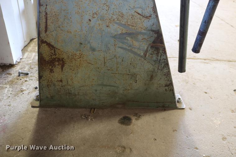 image for item EW9244 Roper Whitney 1018 metal brake