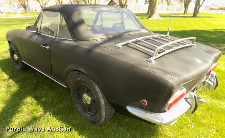 image for item G1143 1969 Fiat 124 Sport convertible