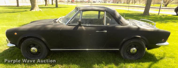 image for item G1143 1969 Fiat 124 Sport convertible