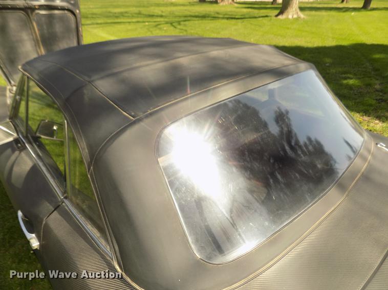 image for item G1143 1969 Fiat 124 Sport convertible