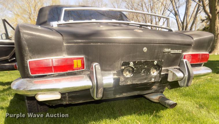 image for item G1143 1969 Fiat 124 Sport convertible