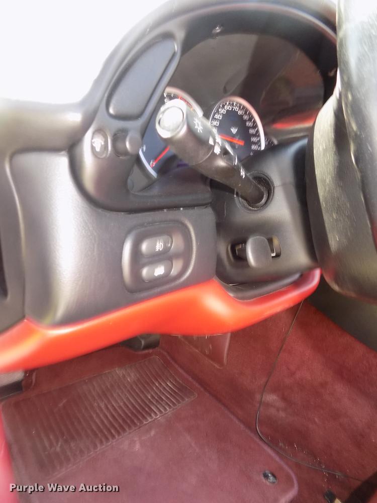 image for item G1144 1998 Chevrolet Corvette C-5