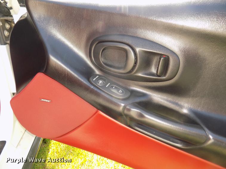 image for item G1144 1998 Chevrolet Corvette C-5