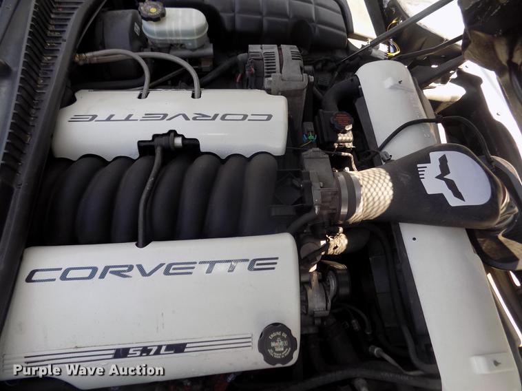 image for item G1144 1998 Chevrolet Corvette C-5