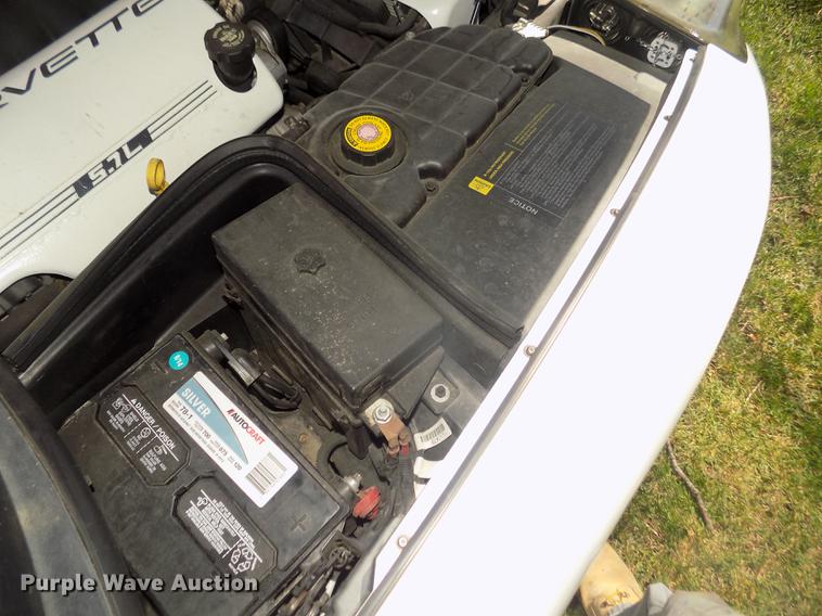 image for item G1144 1998 Chevrolet Corvette C-5