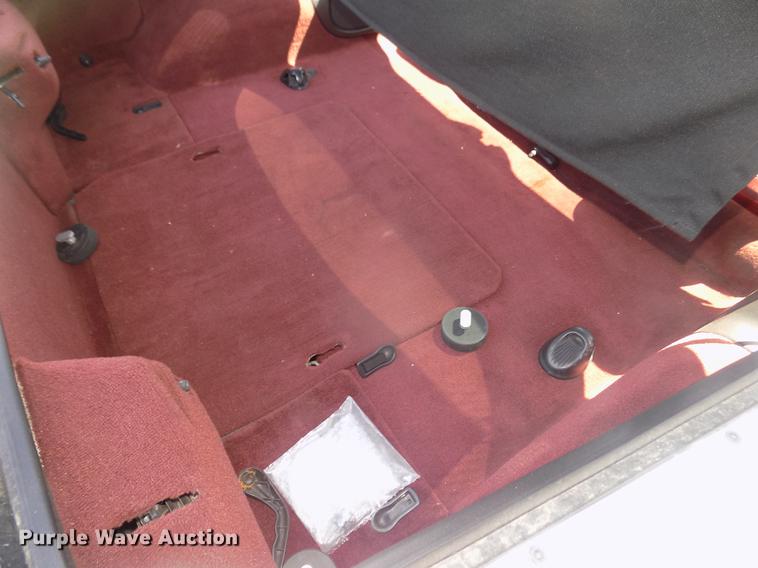 image for item G1144 1998 Chevrolet Corvette C-5