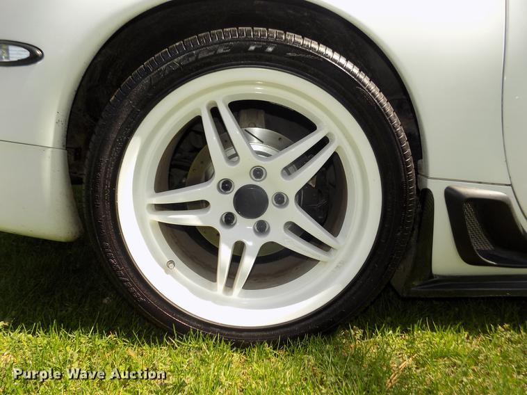 image for item G1144 1998 Chevrolet Corvette C-5