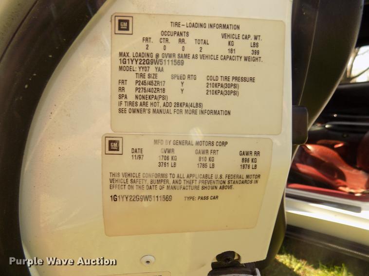 image for item G1144 1998 Chevrolet Corvette C-5