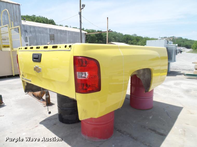 2009 Chevrolet Silverado pickup truck bed in Hartshorne, OK Item