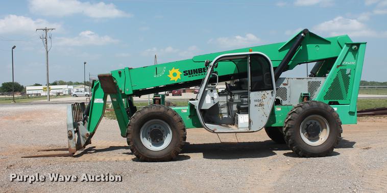 image for item DB5209 2006 Genie GTH-1056 telehandler