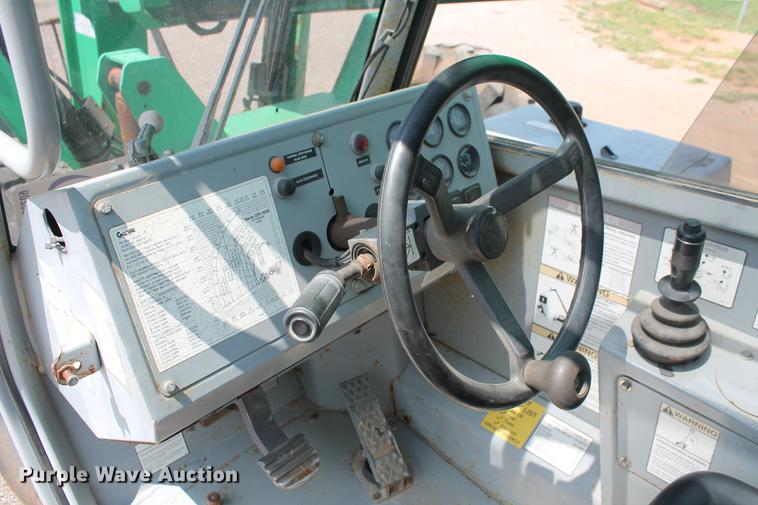 image for item DB5209 2006 Genie GTH-1056 telehandler