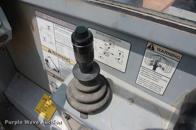 image for item DB5209 2006 Genie GTH-1056 telehandler