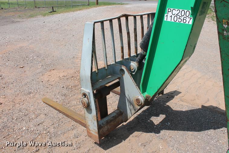 image for item DB5209 2006 Genie GTH-1056 telehandler