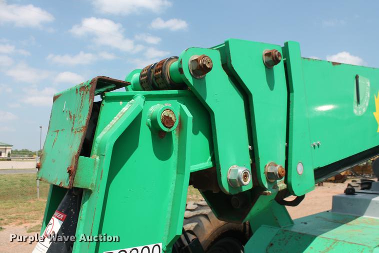 image for item DB5209 2006 Genie GTH-1056 telehandler
