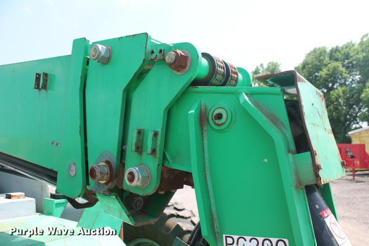 image for item DB5209 2006 Genie GTH-1056 telehandler