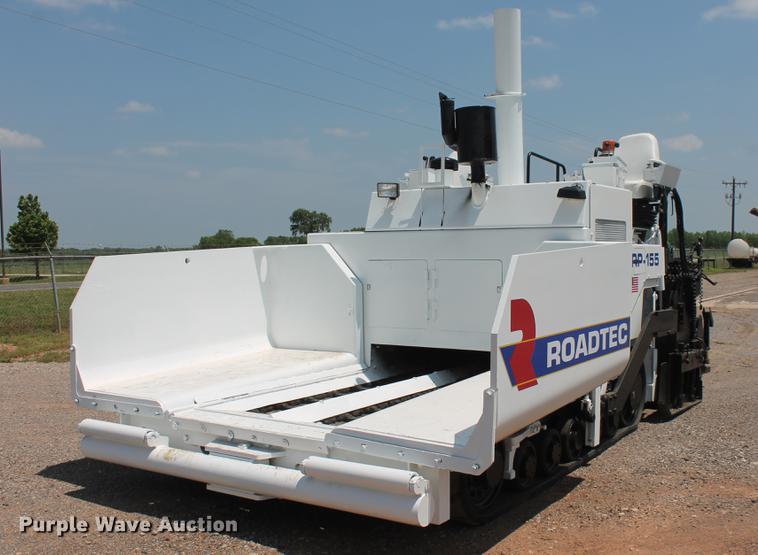 image for item DB5211 2007 Roadtec RP155 paver