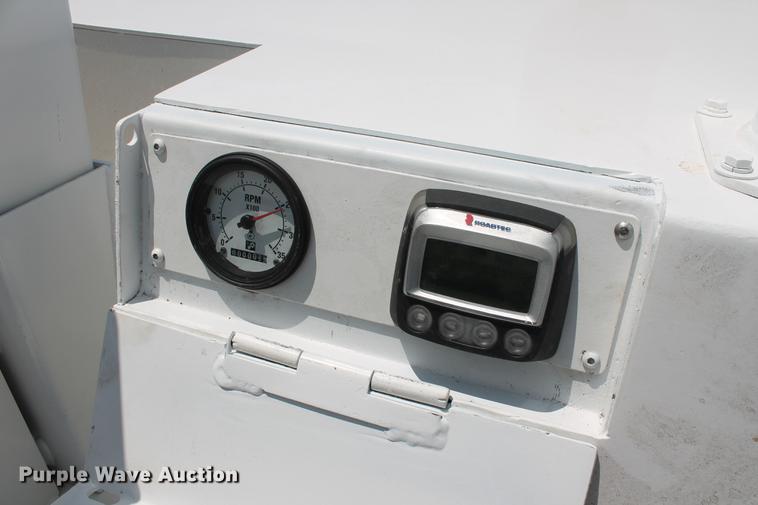 image for item DB5211 2007 Roadtec RP155 paver