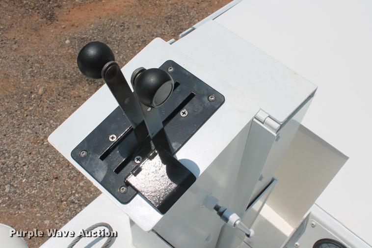 image for item DB5211 2007 Roadtec RP155 paver