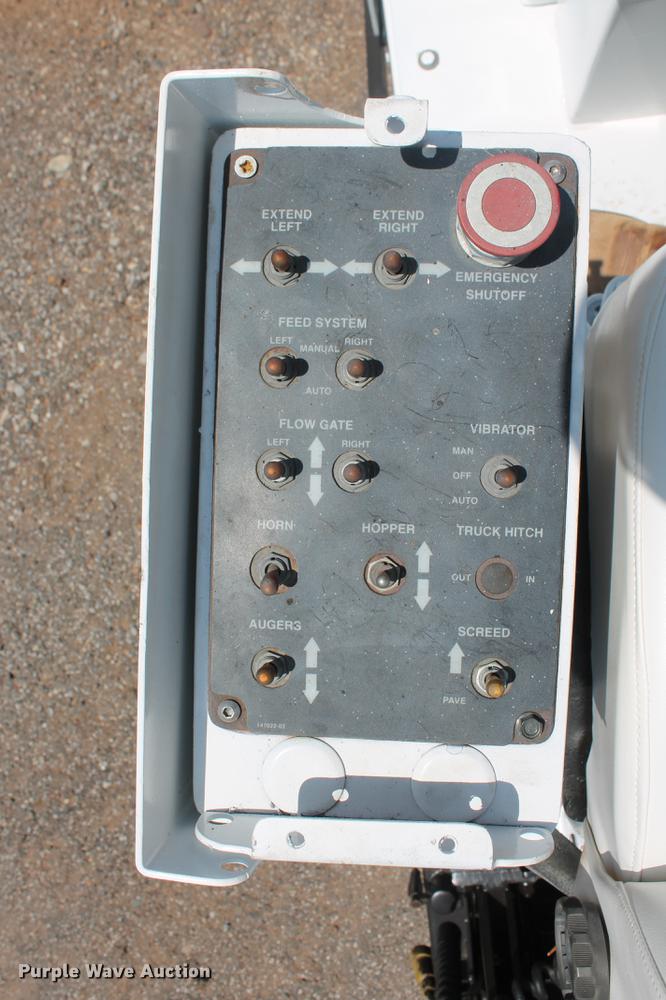 image for item DB5211 2007 Roadtec RP155 paver