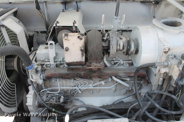 image for item DB5211 2007 Roadtec RP155 paver