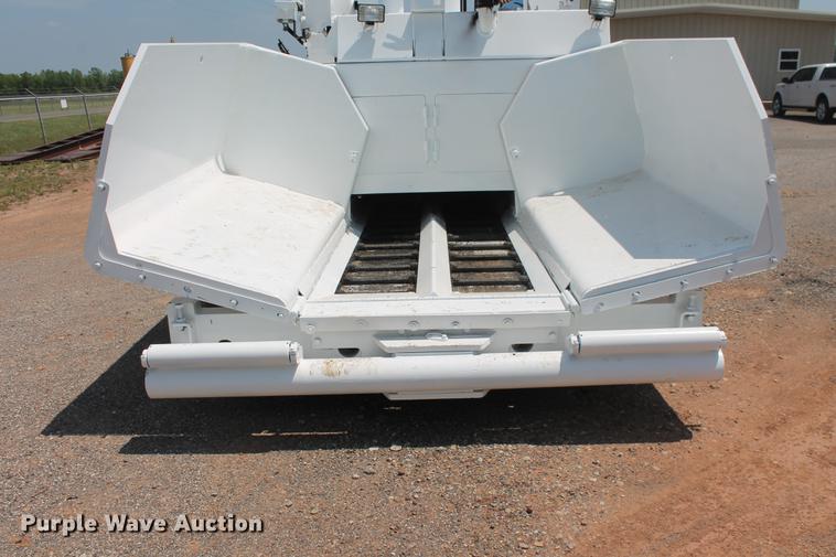 image for item DB5211 2007 Roadtec RP155 paver