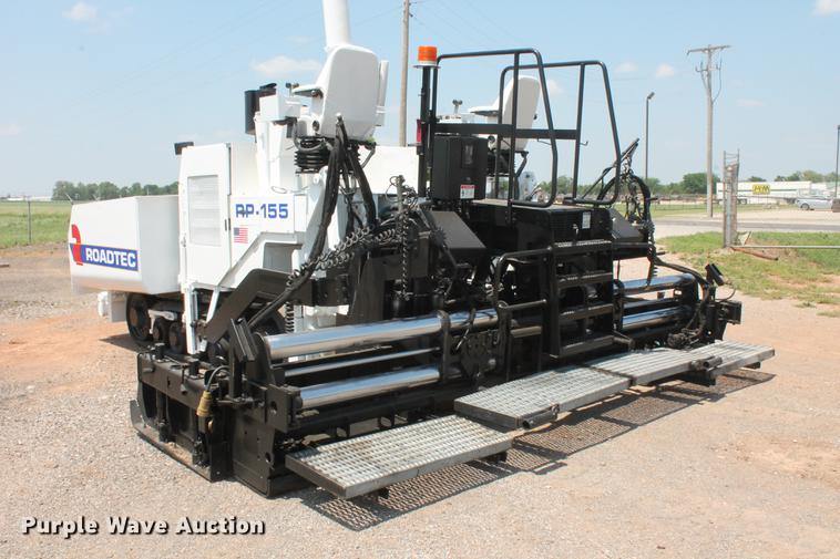 image for item DB5211 2007 Roadtec RP155 paver