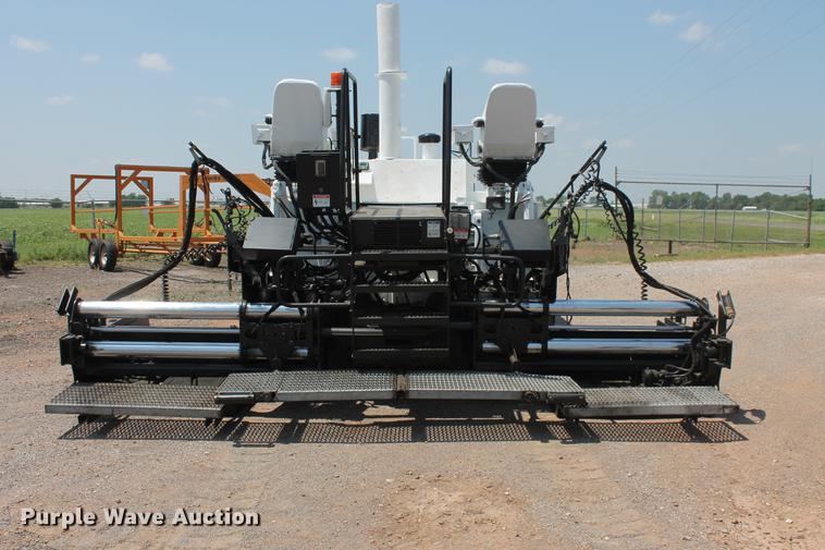 image for item DB5211 2007 Roadtec RP155 paver