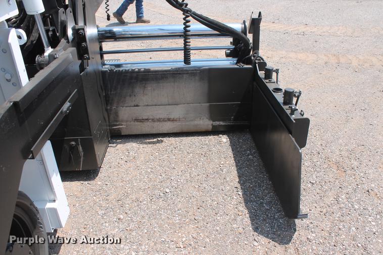 image for item DB5211 2007 Roadtec RP155 paver