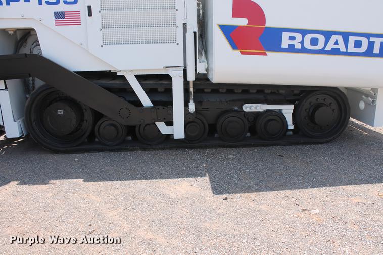 image for item DB5211 2007 Roadtec RP155 paver