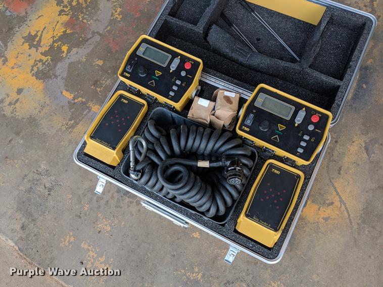 image for item DB5211 2007 Roadtec RP155 paver