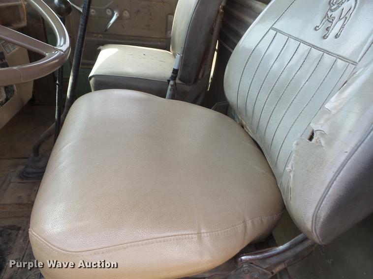 image for item DB6051 1975 Mack R686ST dump truck