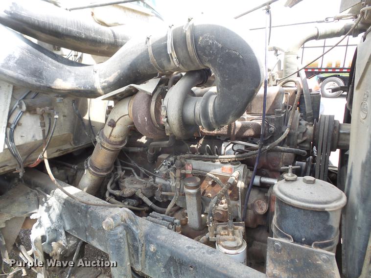 image for item DB6051 1975 Mack R686ST dump truck