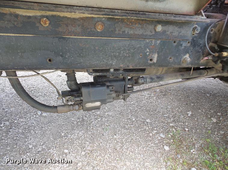 image for item DB6051 1975 Mack R686ST dump truck