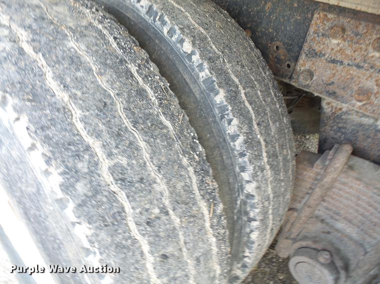 image for item DB6051 1975 Mack R686ST dump truck