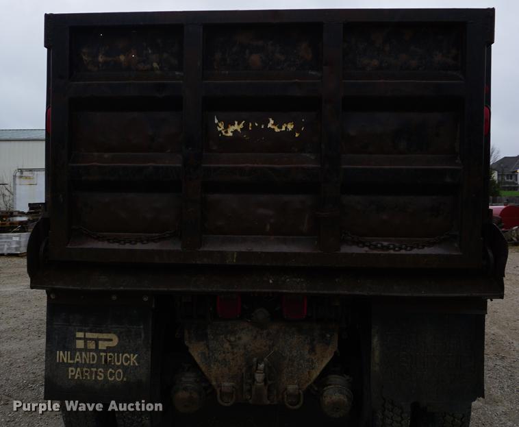 image for item DB6182 1998 Ford LT8513 Louisville 113 dump truck